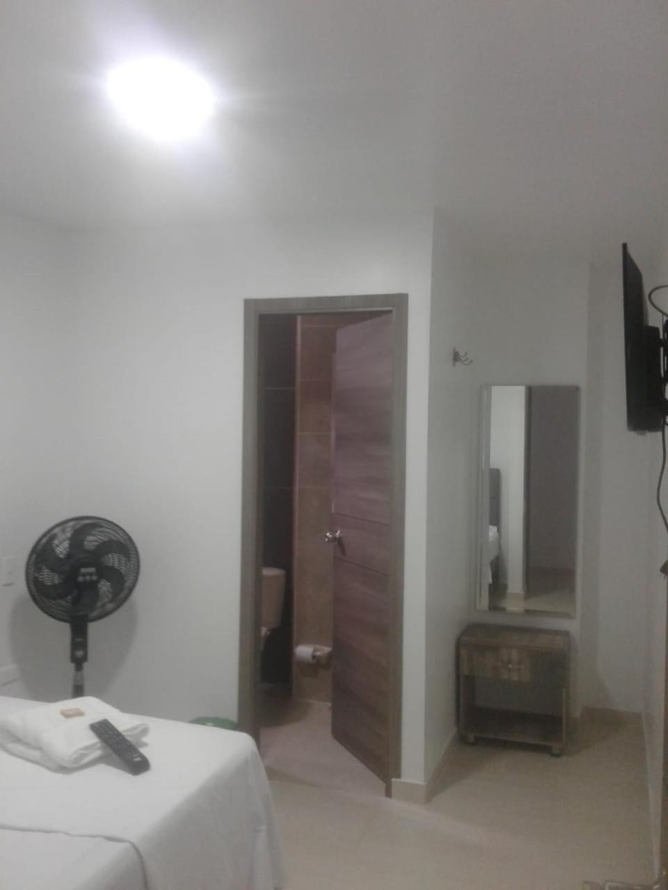 Hostal Piedra Del Sol Floridablanca Luaran gambar